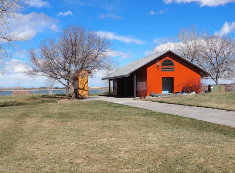 Illinois Post-Frame Building Guide | Mansea Metal
 - Mansea-PoleBarnGuide2