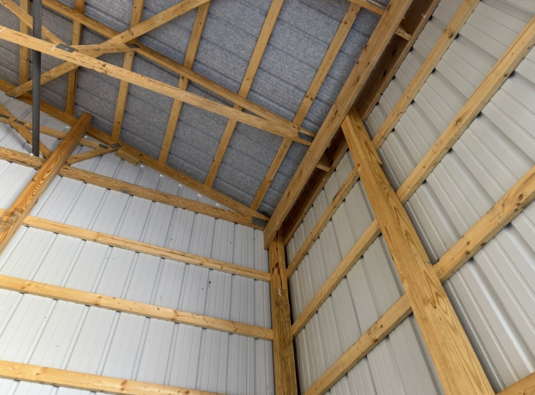 Illinois Post-Frame Building Guide | Mansea Metal
 - Mansea-PoleBarnGuide6