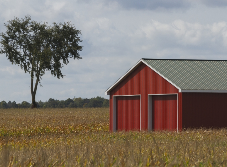 Illinois Post-Frame Building Guide | Mansea Metal
 - Mansea-PoleBarnGuide7