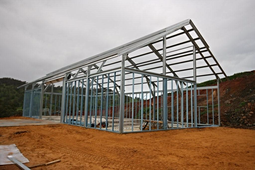 Post Frame Buildings vs. Steel Frame Buildings: What's the difference? - metal_frame