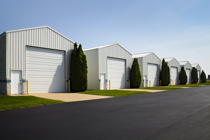 Metal Roofing Supplier for Garages in Midwest U.S. | Mansea Metal
 - 1